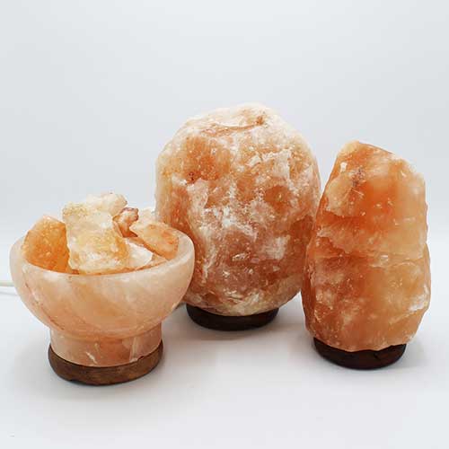 Crystals and Minerals - Himalayan Salt Lamps - Image by anella64 from Pixabay